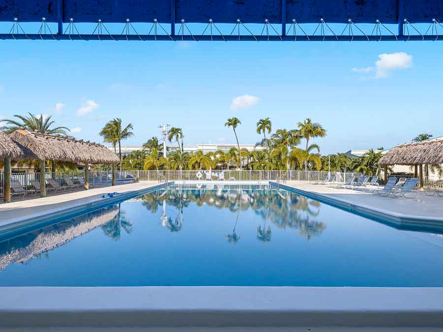 Executive_bay_club_02